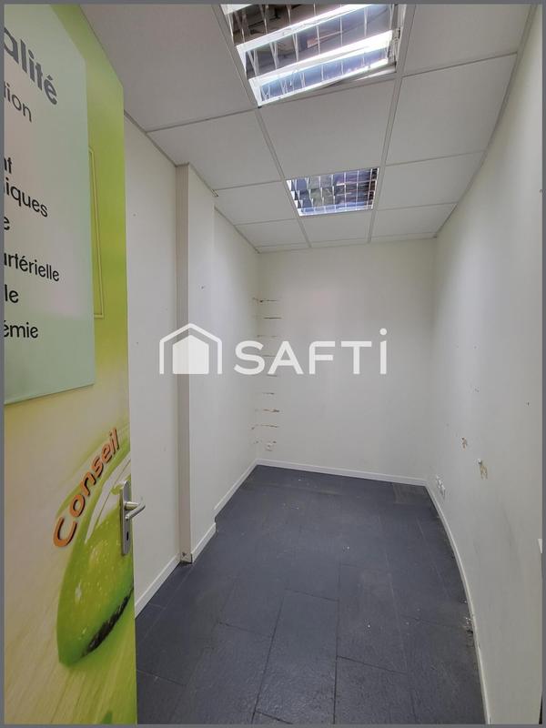 Local commercial - 363 m² - 12 pièces