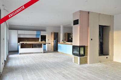 Maison - 170 m² - 5 pièces