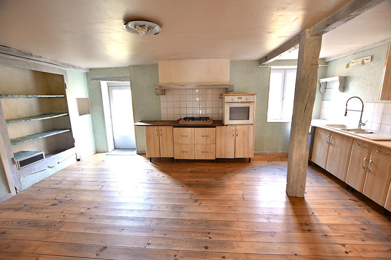 Maison - 268 m² - 9 pièces