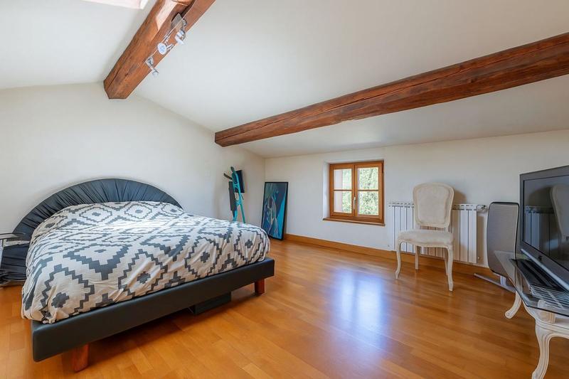 Maison - 186 m² - 5 pièces