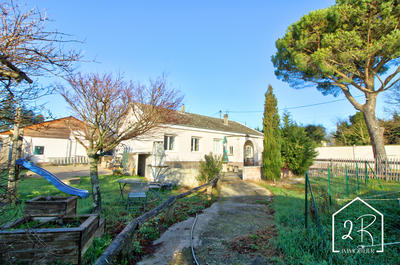 Maison - 98 m² - 4 pièces