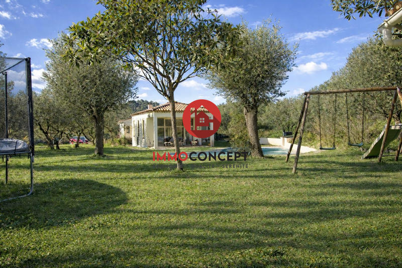 Villa - 190 m² - 6 pièces