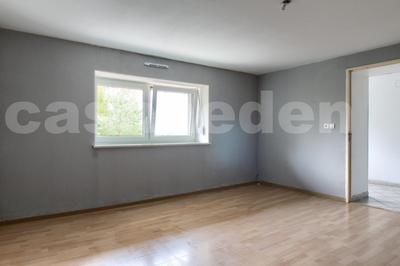 Maison - 300 m² - 5 pièces