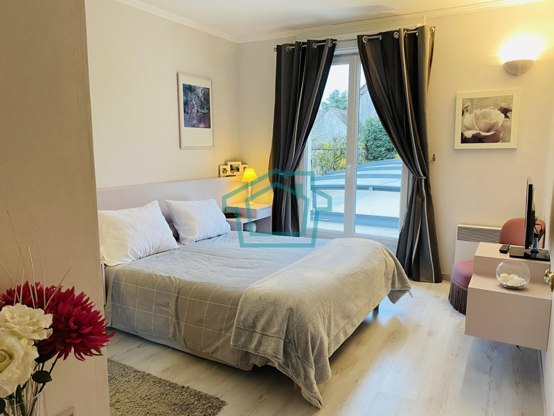 Maison - 120 m² - 7 pièces