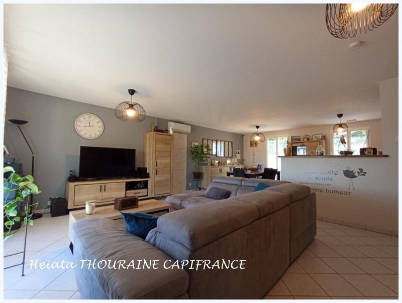 Maison - 95 m² - 5 pièces