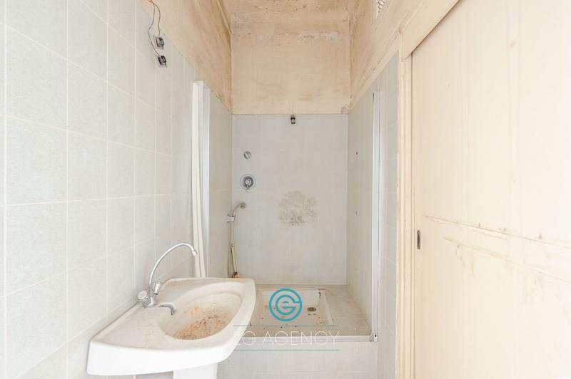 Maison - 280 m² - 7 pièces