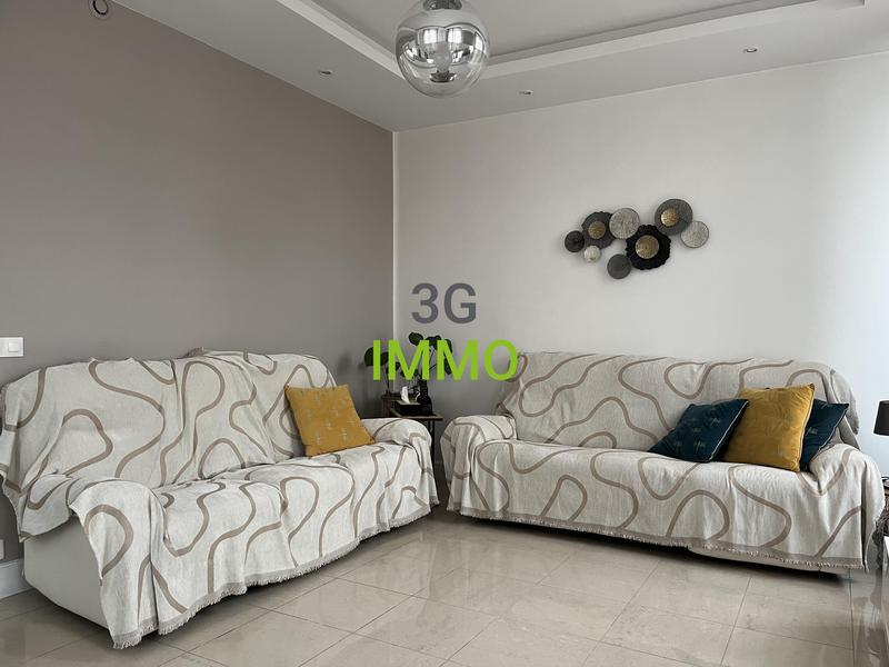 Maison en pierre - 174 m² - 7 pièces