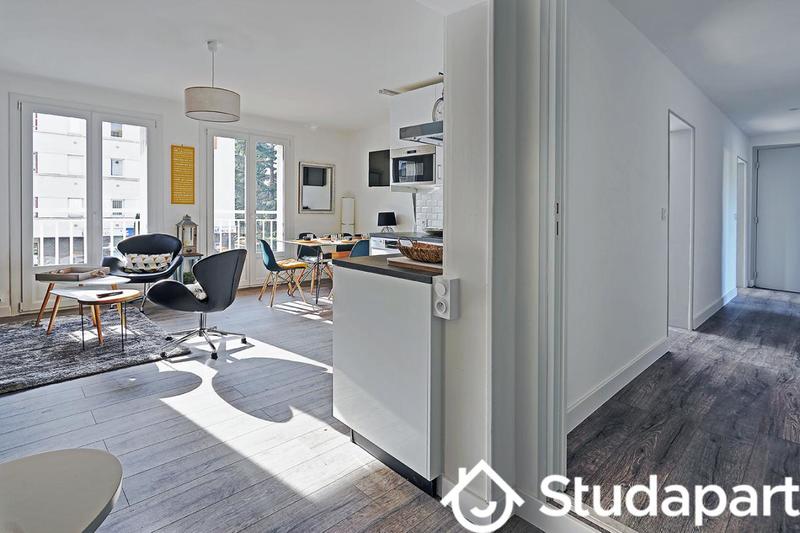 Chambre - 10 m² - 1 pièce