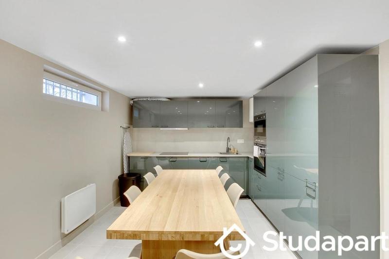 Chambre - 11 m² - 1 pièce