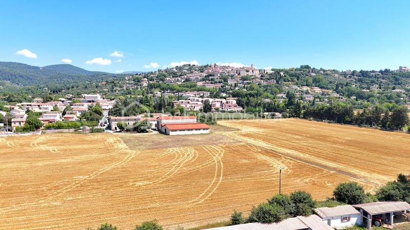 Loft - 167 m² - 4 pièces