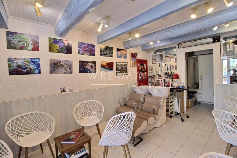 Fonds de commerce - 23 m²