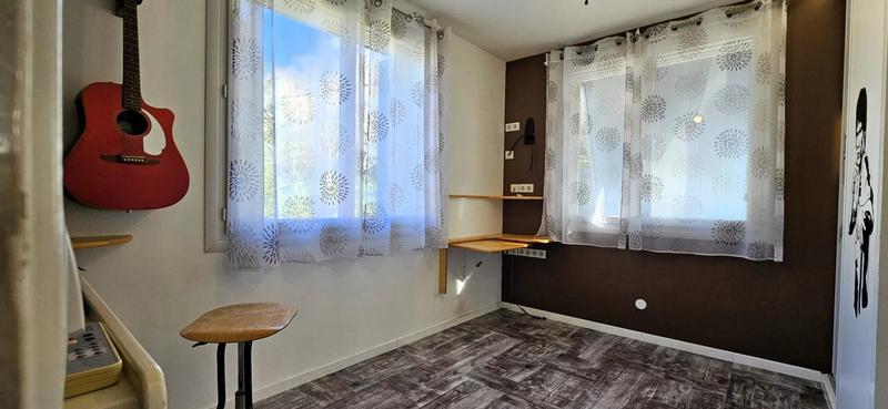 Maison - 110 m² - 6 pièces