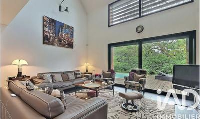 Maison de maîtres - 317 m² - 10 pièces