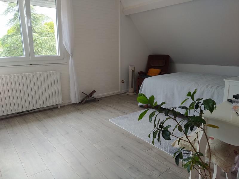 Maison traditionnelle - 144 m² - 6 pièces