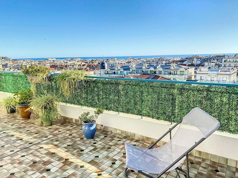 Appartement - 70 m² - 2 pièces