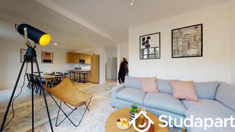 Chambre - 10 m² - 1 pièce