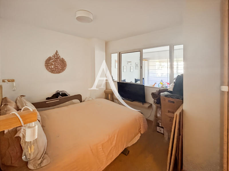 Appartement - 98 m² - 4 pièces