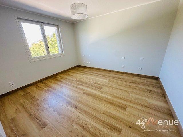 Maison - 175 m² - 5 pièces