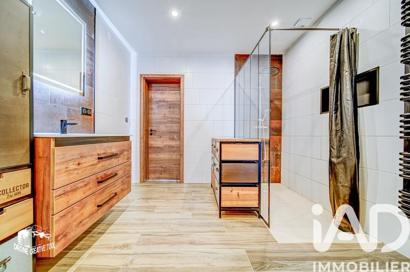 Maison - 118 m² - 5 pièces