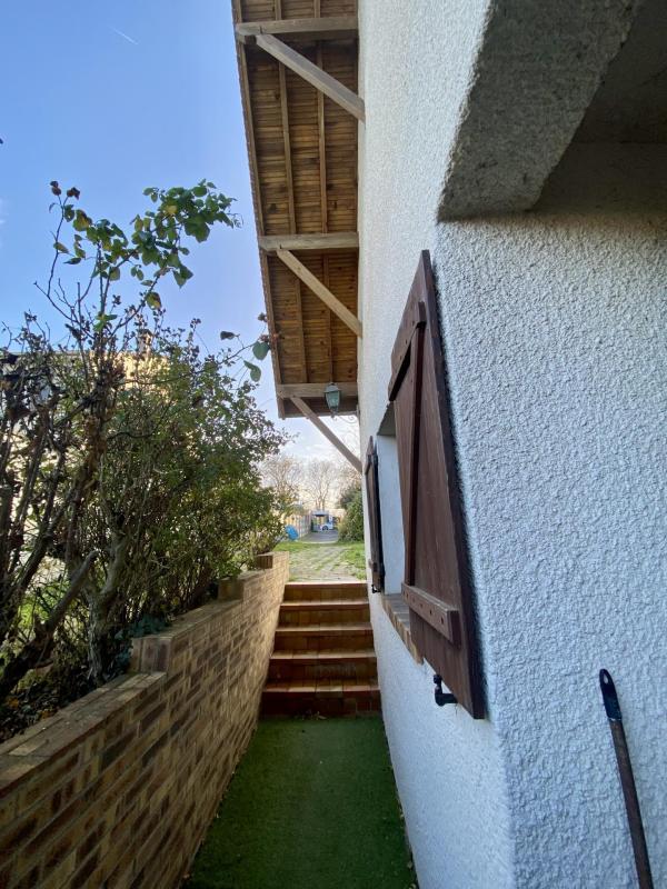 Maison - 158 m² - 6 pièces