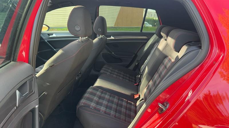 Volkswagen Golf 2.0 Tfsi 230 Gti