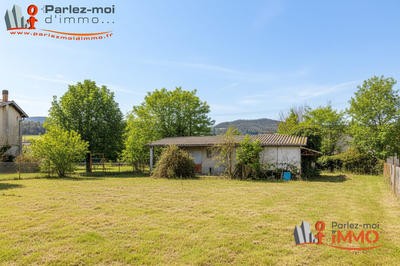 Terrain - 735 m²