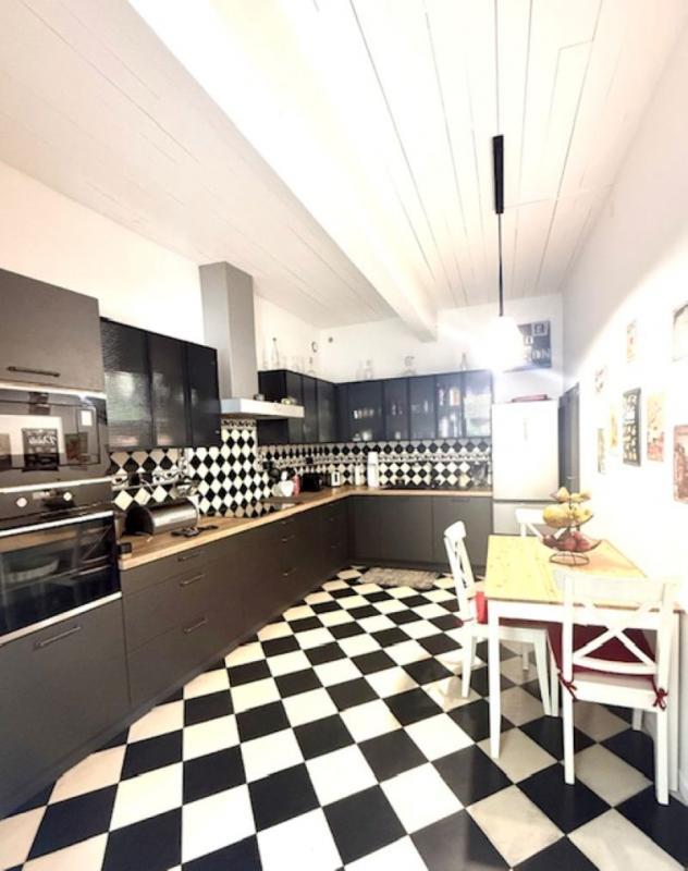 Maison - 190 m² - 6 pièces