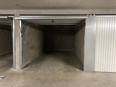 Parking / Garage - 14 m²