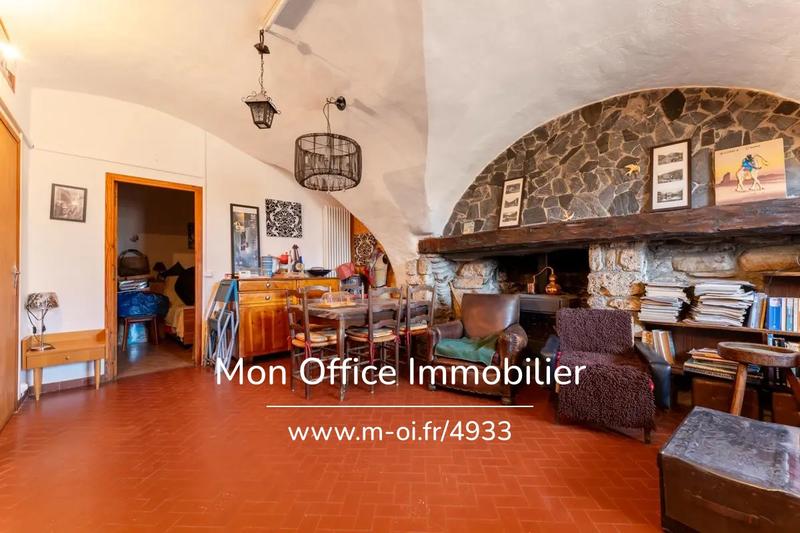 Gîte - 499 m² - 14 pièces