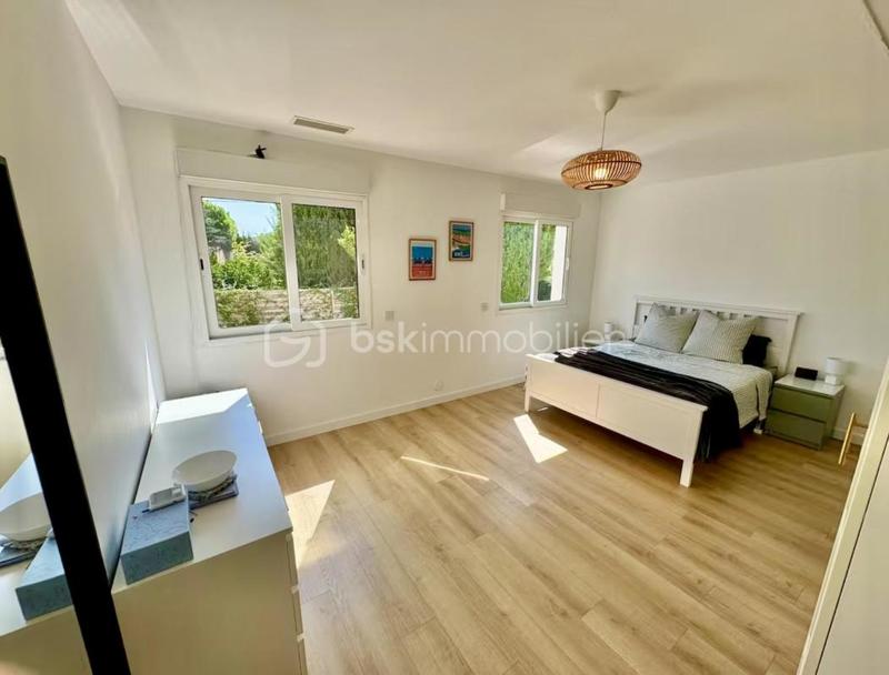 Maison traditionnelle - 160 m² - 5 pièces