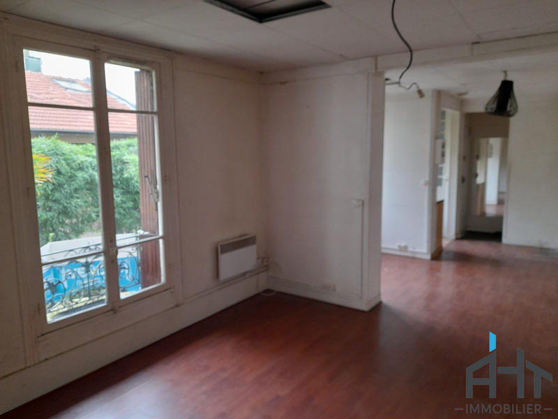 Bureau - 44 m² - 2 pièces