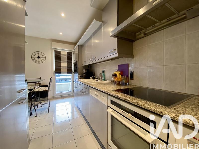 Appartement - 81 m² - 4 pièces