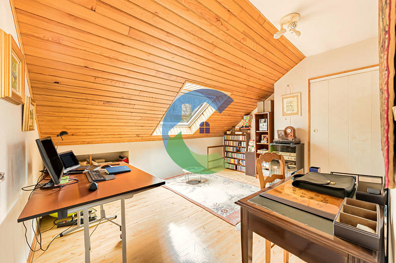 Maison - 170 m² - 7 pièces