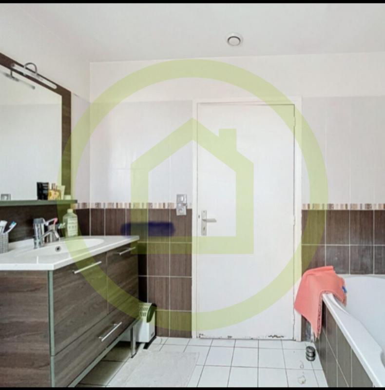 Maison - 169 m² - 6 pièces