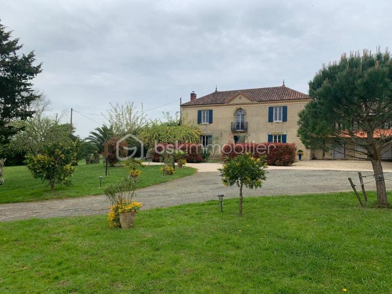 Maison - 161 m² - 4 pièces