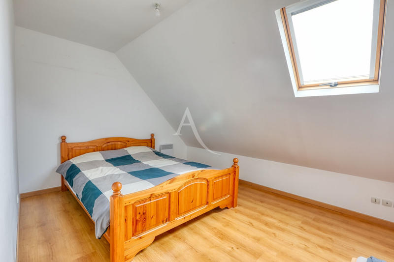 Maison - 96 m² - 6 pièces