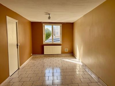 Appartement - 80 m² - 3 pièces