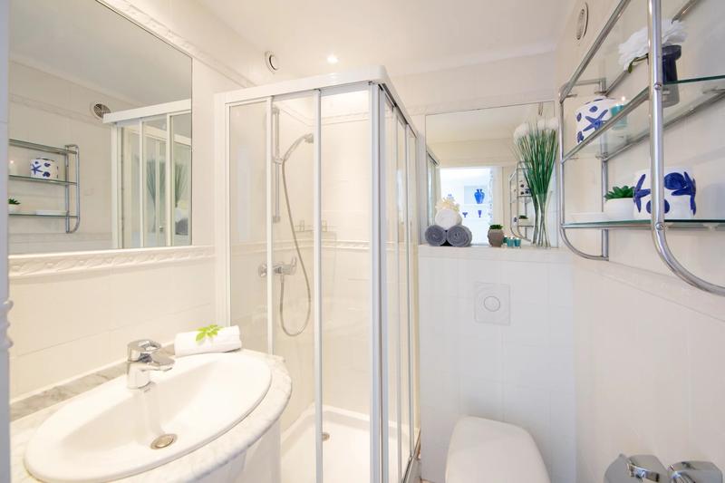 Villa - 231 m² - 6 pièces