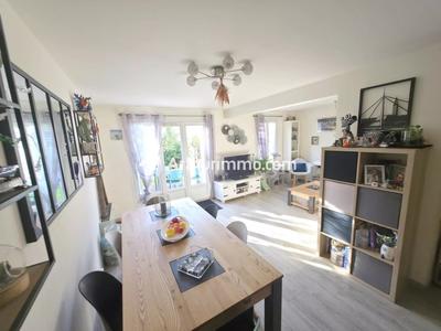 Appartement - 82 m² - 4 pièces