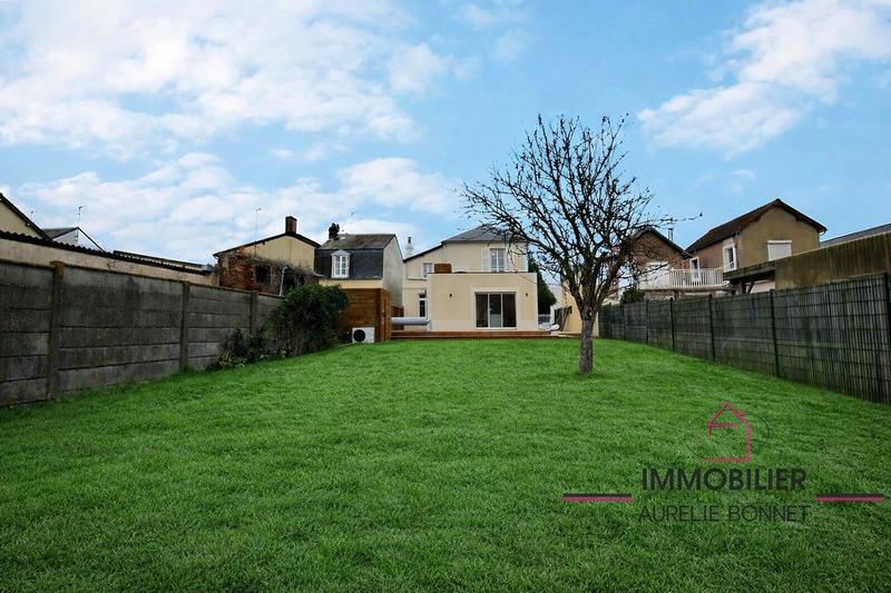 Maison - 115 m² - 6 pièces