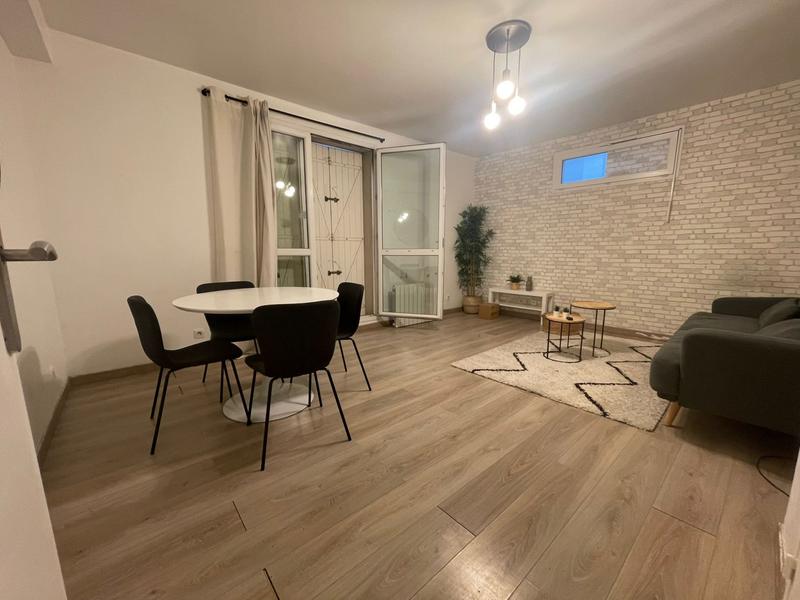 Appartement - 64 m² - 3 pièces