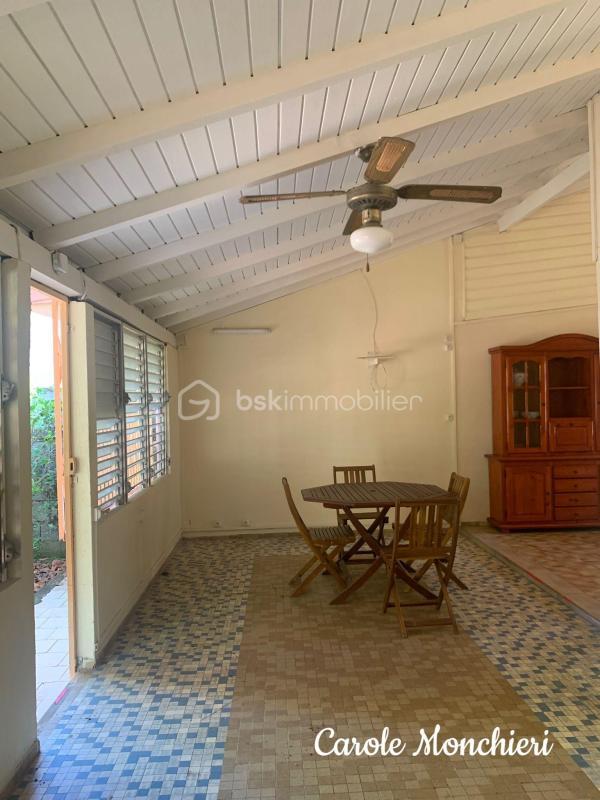 Maison - 80 m² - 3 pièces