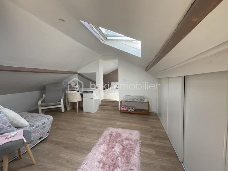 Maison traditionnelle - 108 m² - 4 pièces