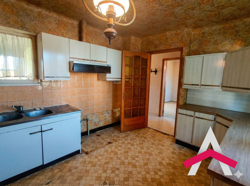 Maison ancienne - 90 m² - 5 pièces