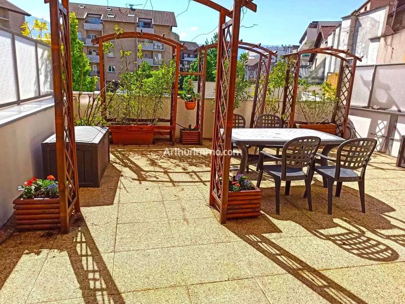 Appartement - 89 m² - 4 pièces