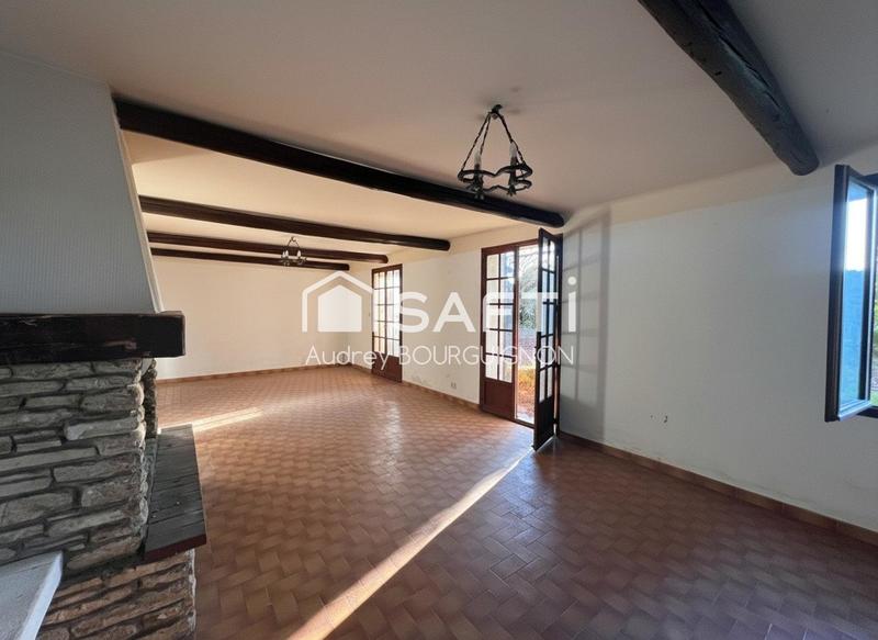 Maison - 206 m² - 7 pièces