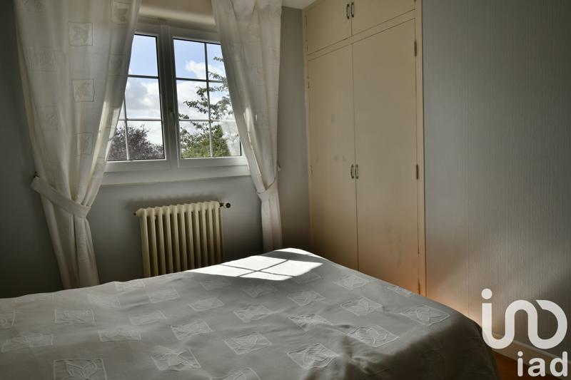 Maison - 198 m² - 10 pièces