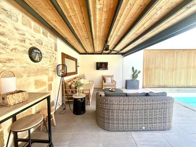 Maison - 321 m² - 11 pièces