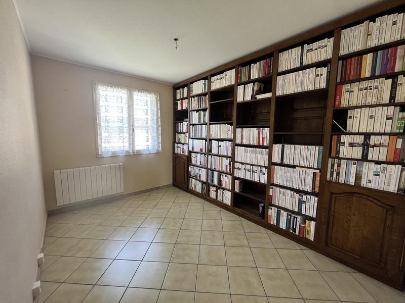 Appartement - 89 m² - 7 pièces