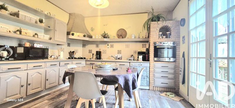 Maison - 169 m² - 5 pièces